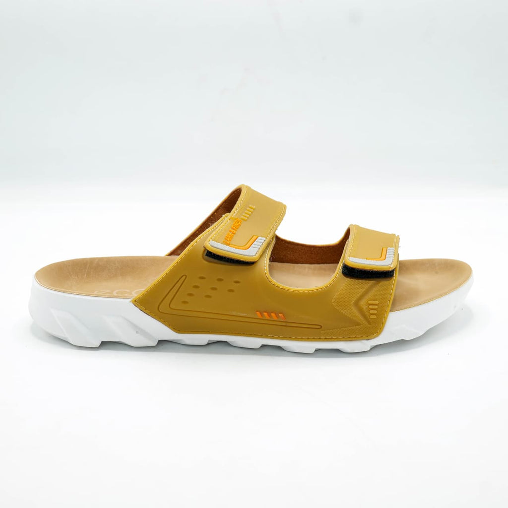 ECCO LIGHT WEIGHT SLIPPPERS