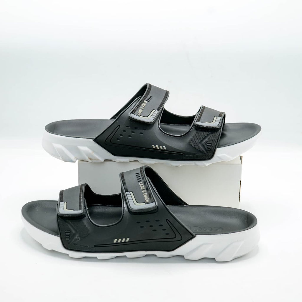 ECCO LIGHT WEIGHT SLIPPPERS