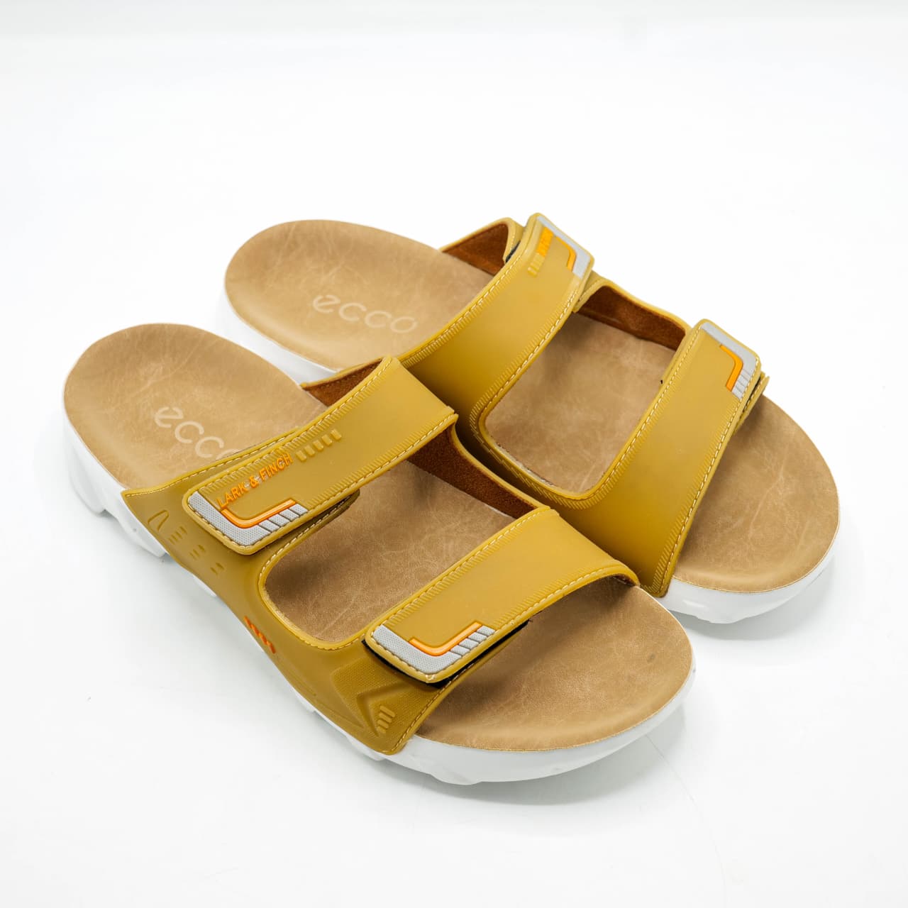 ECCO LIGHT WEIGHT SLIPPPERS